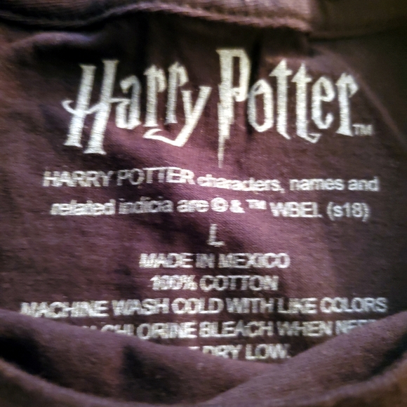 Harry Potter Black Tshirt White Raised Letters Kids L NWT - Picture 4 of 4